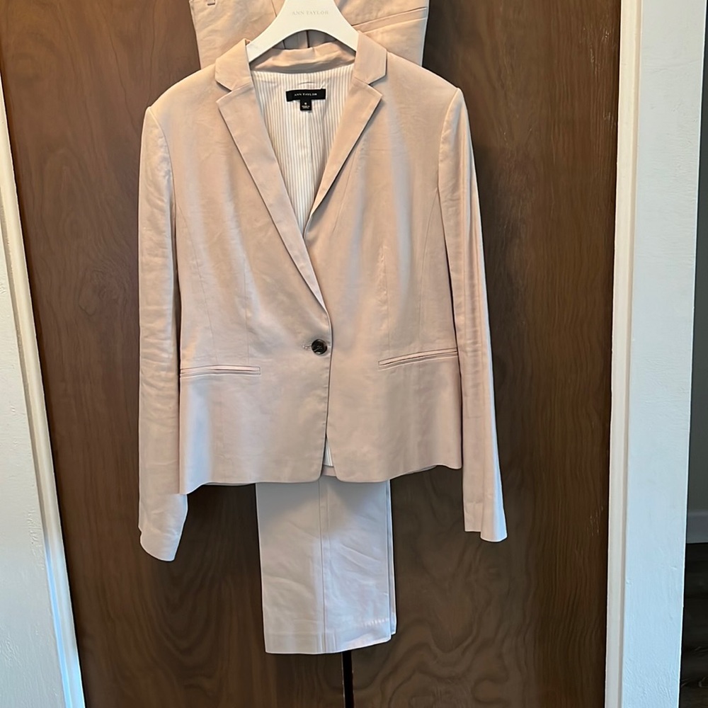 Suit
